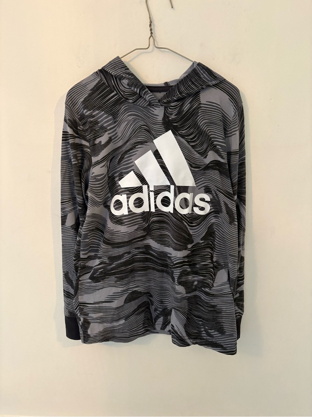 Adidas Boys Long Sleeve Lightweight Hoodie Sz S (6-7)